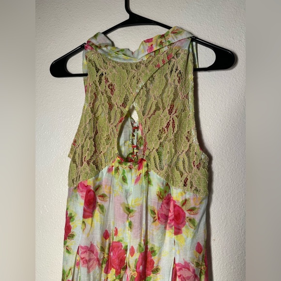 Aratta Evening Prime Rose
Dress size small Aratta Floral Shirt Dress - Picture 10 of 13